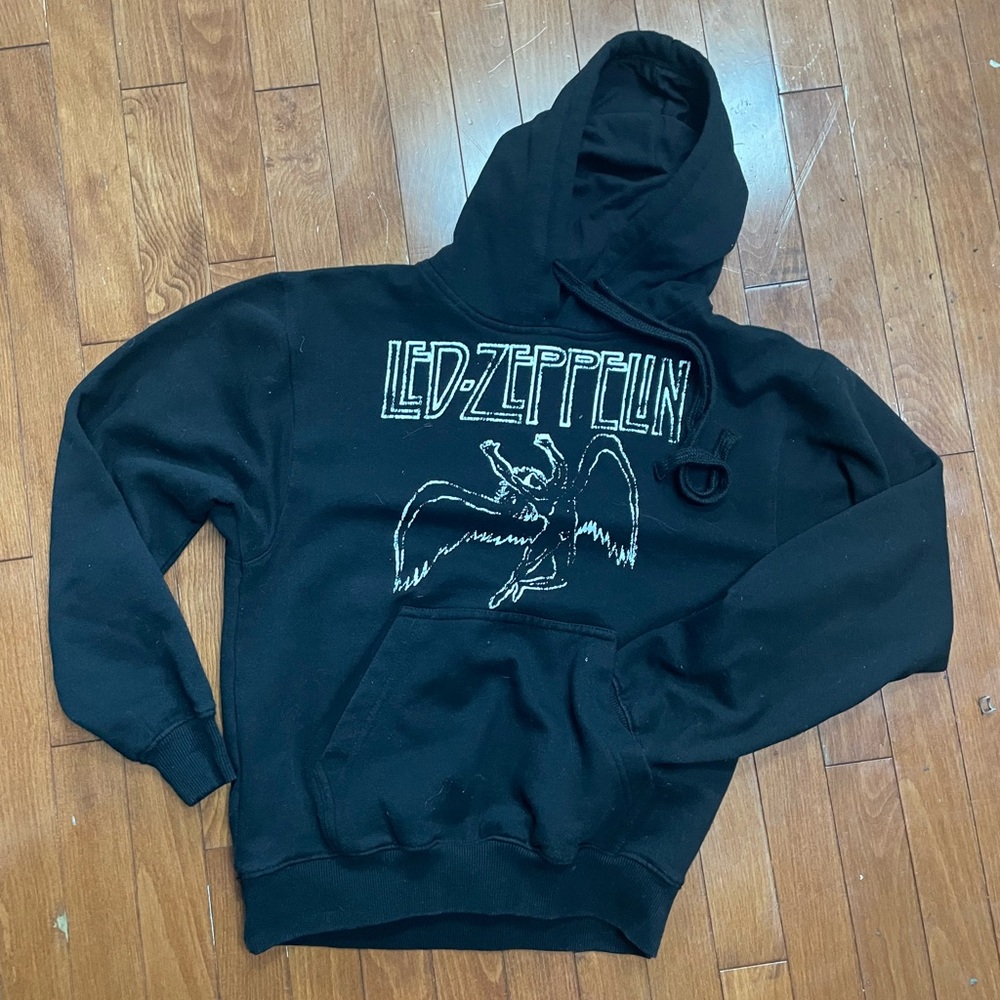 Original Led Zeppelin women’s hoodie size S in awesome condition!